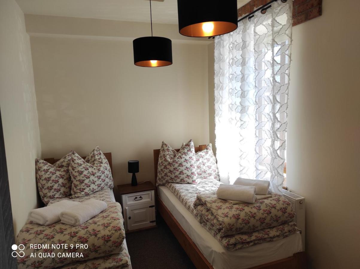 אוסטראון Bocianowka Z Sauna I Fotelem Masujacym W Cenie מראה חיצוני תמונה