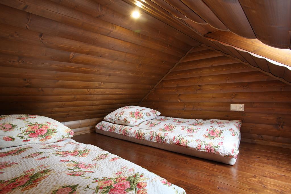 אוסטראון Bocianowka Z Sauna I Fotelem Masujacym W Cenie מראה חיצוני תמונה